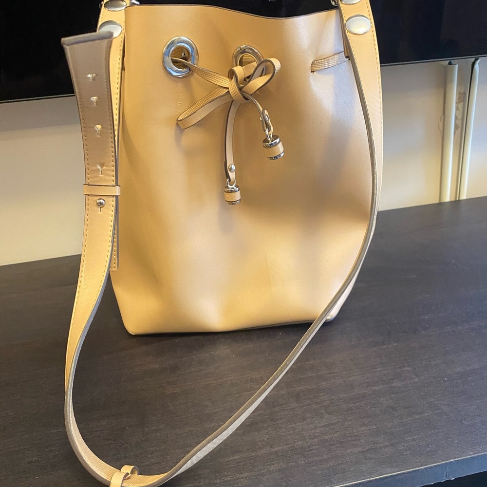 Zara Bucket Bag